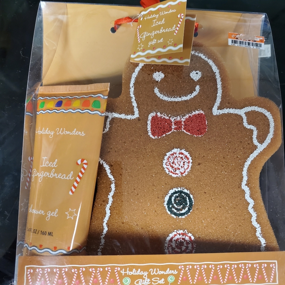 Shower gel and sponge gift set